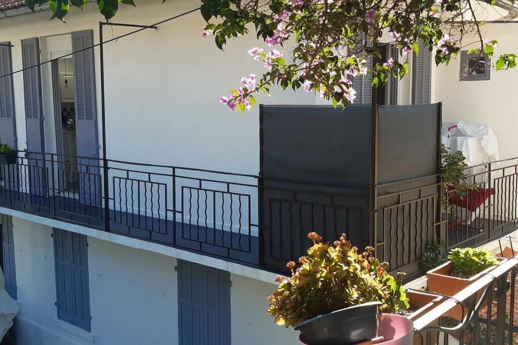 Logement Le Serein Тулон Екстер'єр фото