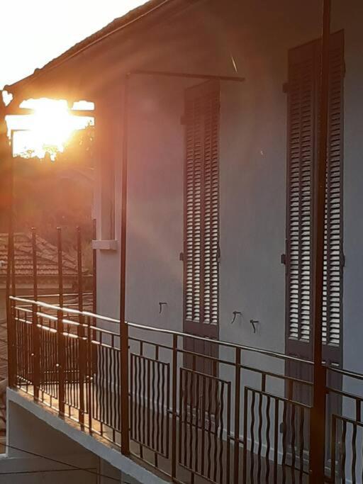 Logement Le Serein Тулон Екстер'єр фото