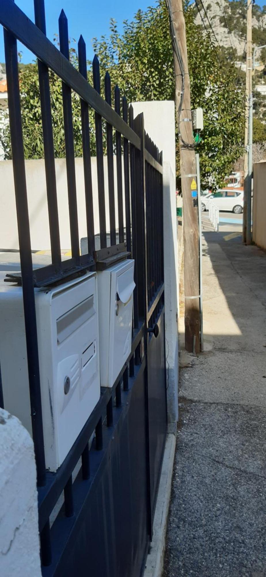 Logement Le Serein Тулон Екстер'єр фото
